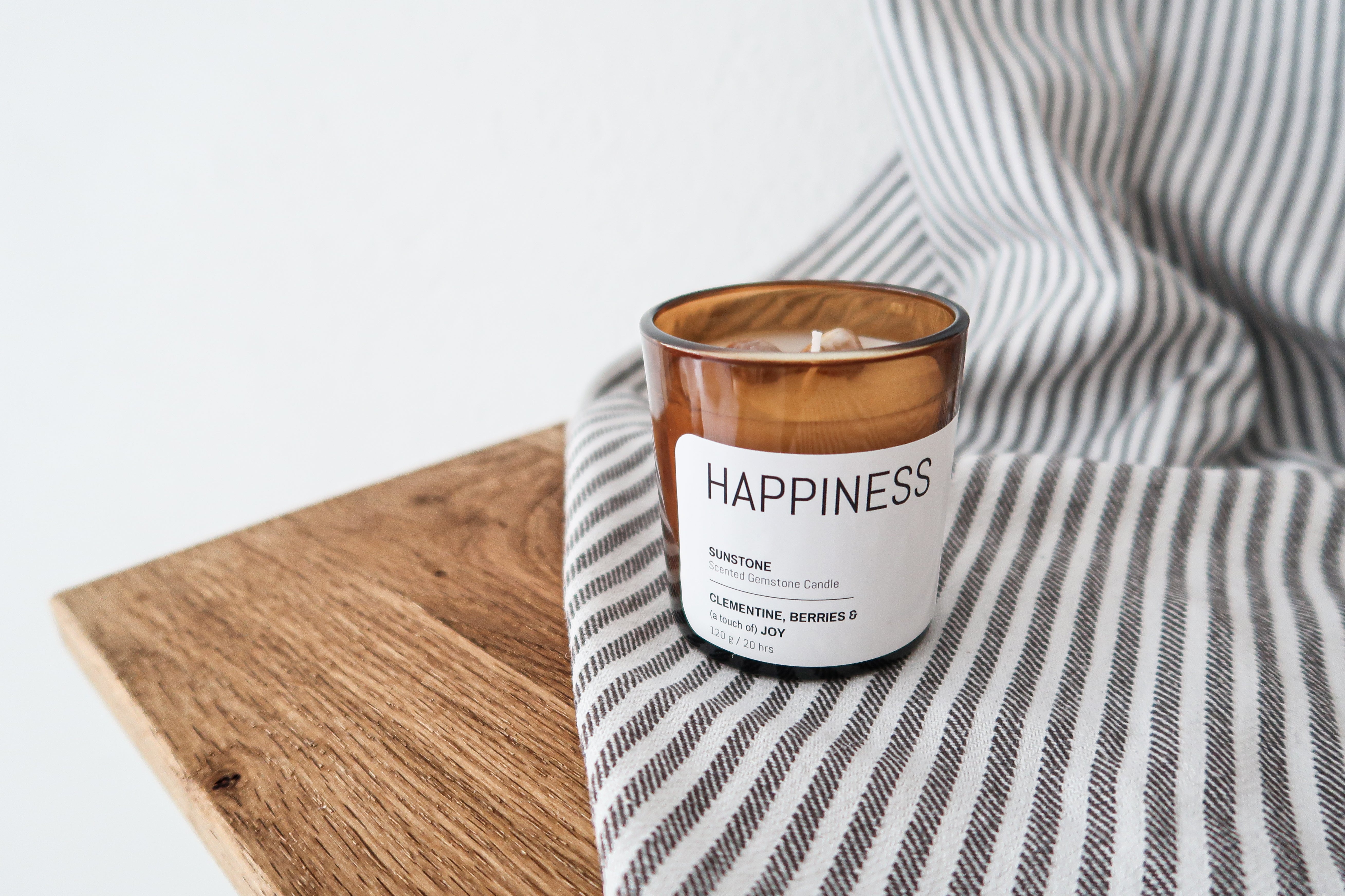 Happiness - Gemstone scented Candle with Sunstone